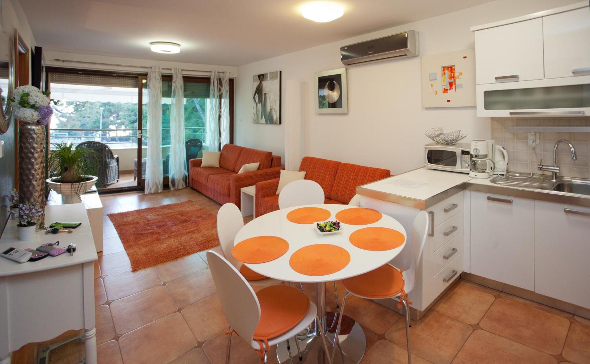 Residence Apartments Anamaria Подстрана Номер фото